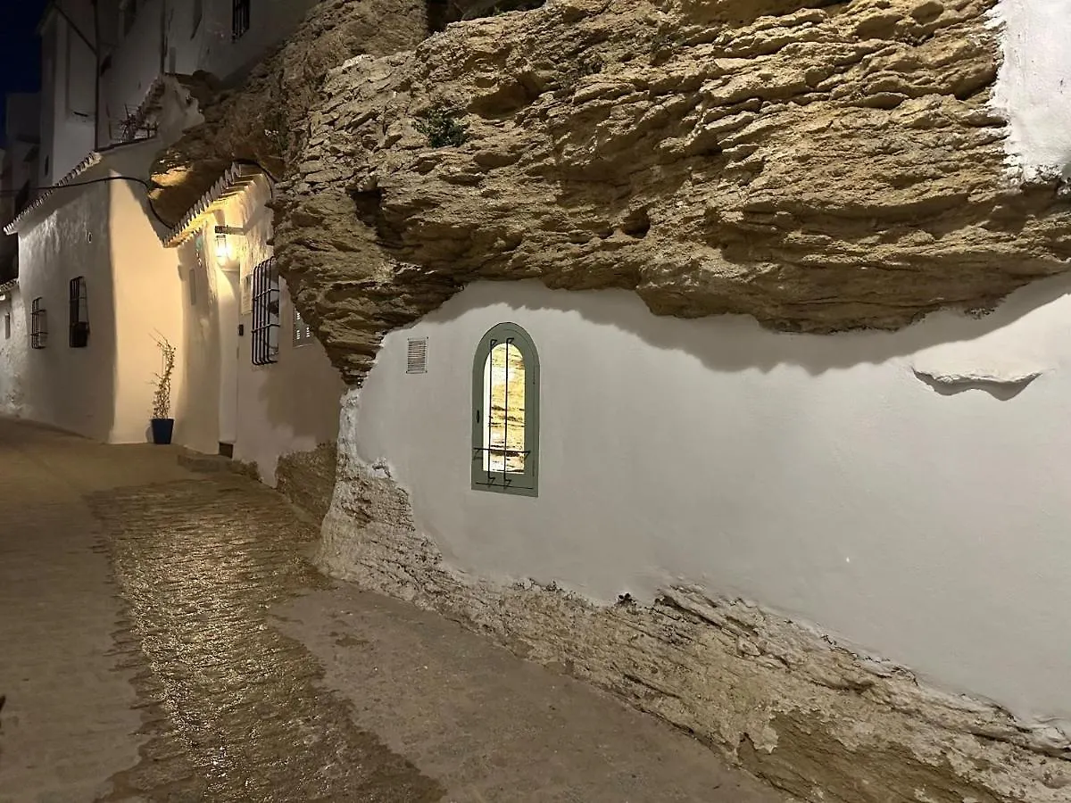 Tajito Romano Setenil De Las Bodegas Spanje